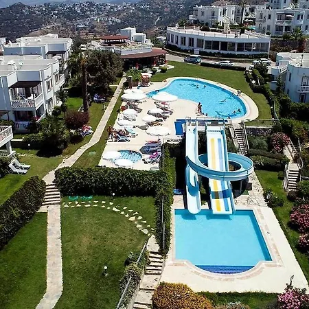 Holiday Gardens Вилла *